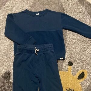 GAP 2 piece set